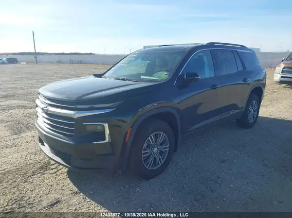 1GNEVGRS2SJ286250 2025 CHEVROLET TRAVERSE - Image 2