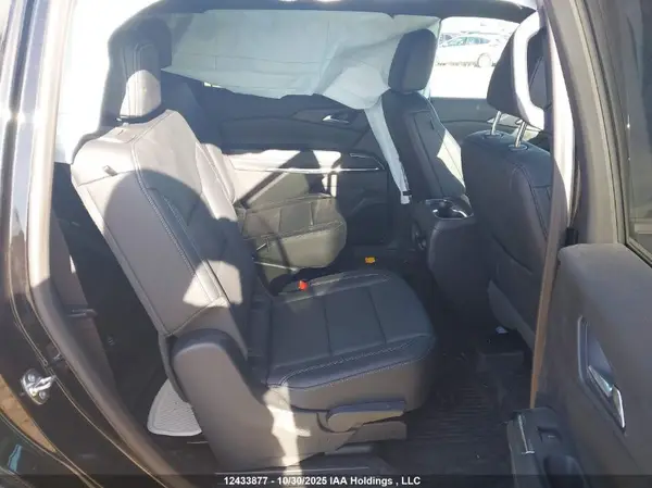 1GNEVGRS2SJ286250 2025 CHEVROLET TRAVERSE - Image 8