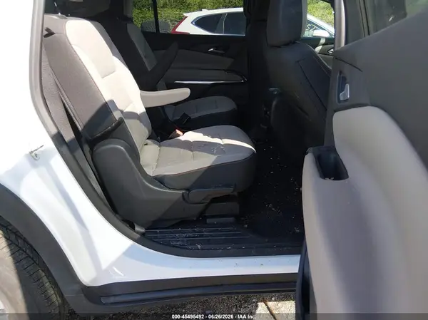 1GNEVGRS3SJ164514 2025 CHEVROLET TRAVERSE - Image 8