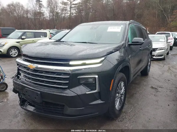 1GNEVGRS3SJ266489 2025 CHEVROLET TRAVERSE - Image 2