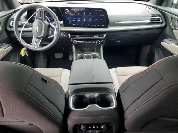 1GNEVGRS4SJ265268 2025 CHEVROLET TRAVERSE - Image 8