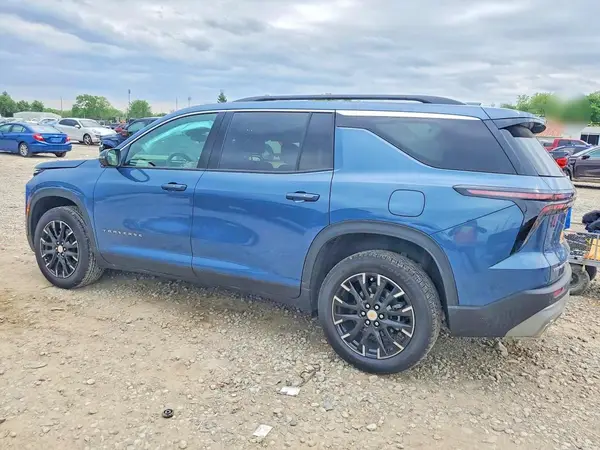 1GNEVGRS4SJ276965 2025 CHEVROLET TRAVERSE - Image 2