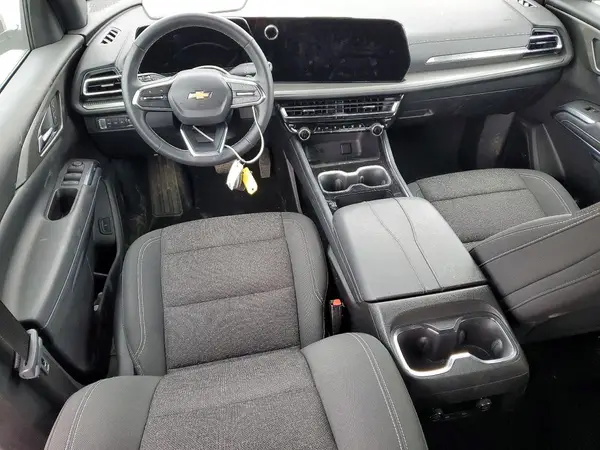 1GNEVGRS5SJ132552 2025 CHEVROLET TRAVERSE - Image 8