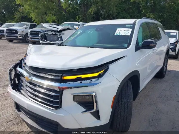 1GNEVGRS5SJ164840 2025 CHEVROLET TRAVERSE - Image 2