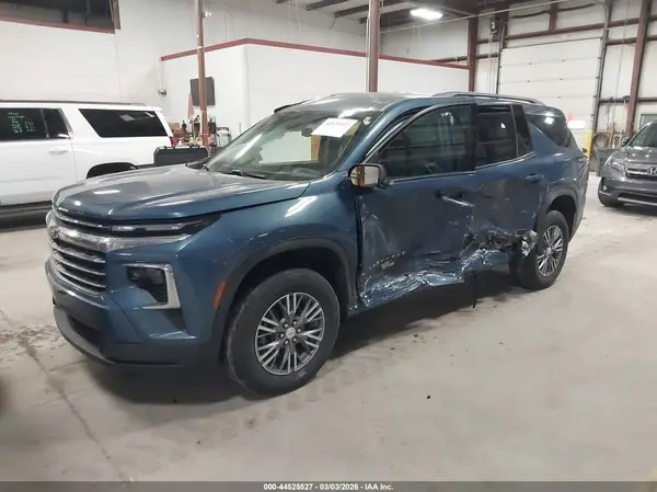 1GNEVGRS5SJ276411 2025 CHEVROLET TRAVERSE - Image 2