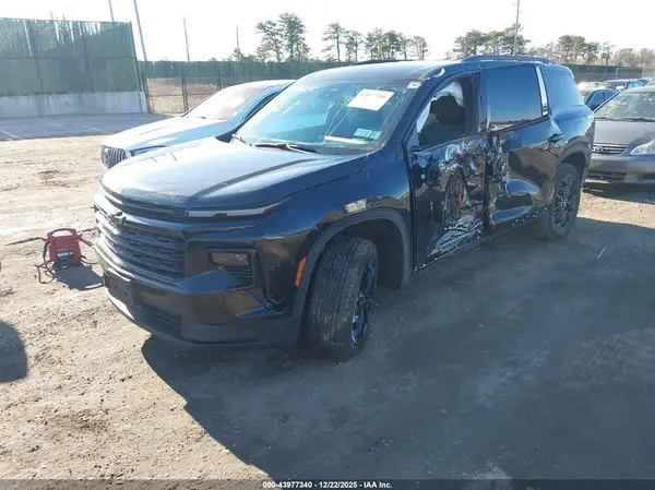 1GNEVGRS5SJ308578 2025 CHEVROLET TRAVERSE - Image 2