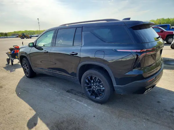 1GNEVGRS6SJ122600 2025 CHEVROLET TRAVERSE - Image 2