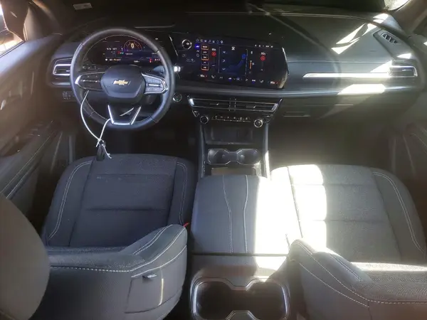 1GNEVGRS6SJ137016 2025 CHEVROLET TRAVERSE - Image 8