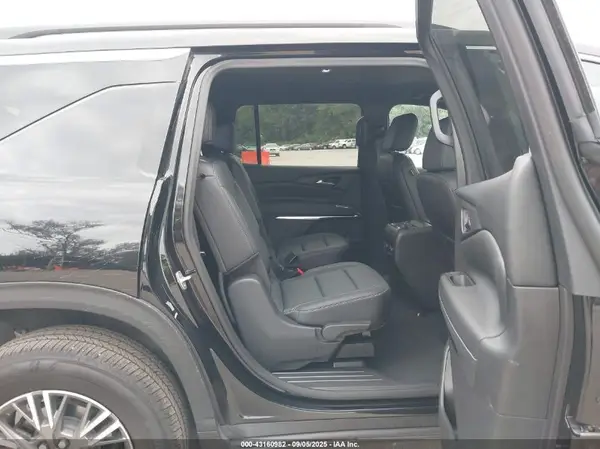 1GNEVGRS6SJ144693 2025 CHEVROLET TRAVERSE - Image 8