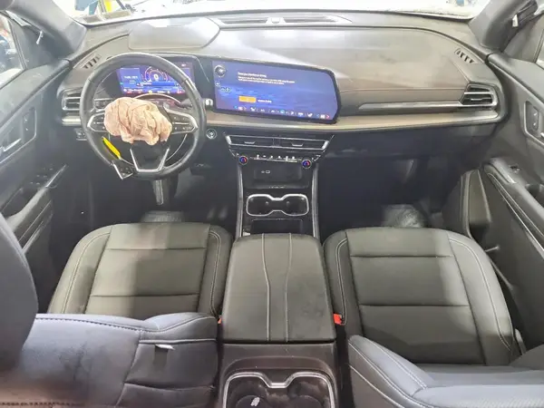 1GNEVGRS6SJ239139 2025 CHEVROLET TRAVERSE - Image 8