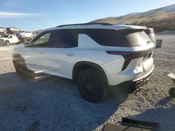 1GNEVGRS6SJ248990 2025 CHEVROLET TRAVERSE - Image 2