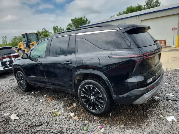 1GNEVGRS7SJ281691 2025 CHEVROLET TRAVERSE - Image 2