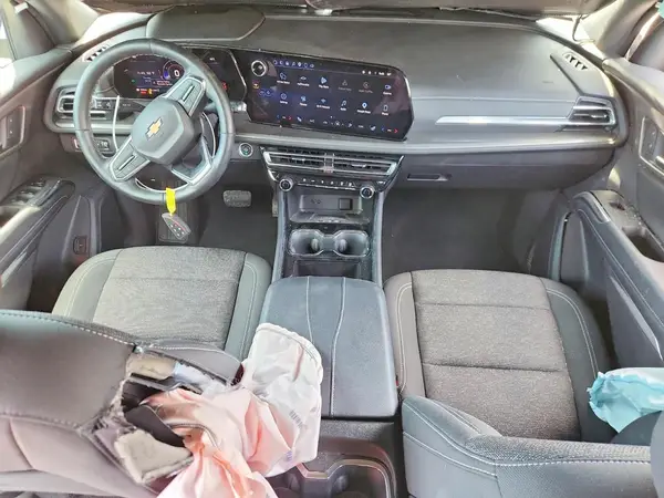 1GNEVGRS8SJ203677 2025 CHEVROLET TRAVERSE - Image 8