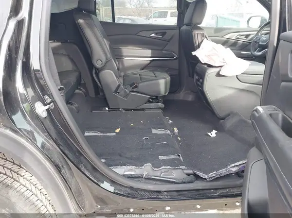 1GNEVGRS9SJ215983 2025 CHEVROLET TRAVERSE - Image 8