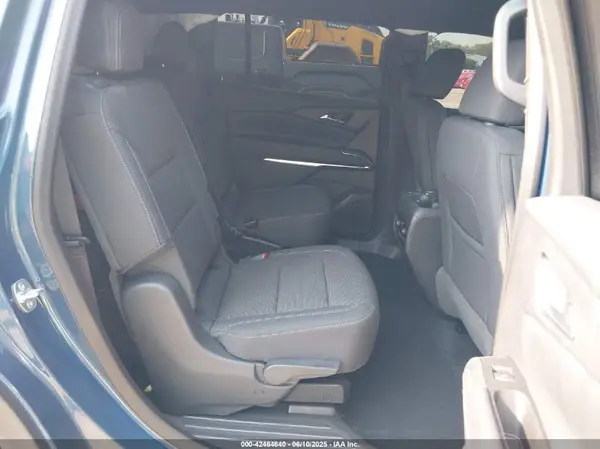 1GNEVGRS9SJ235733 2025 CHEVROLET TRAVERSE - Image 8