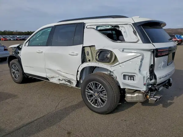 1GNEVGRS9SJ250734 2025 CHEVROLET TRAVERSE - Image 2