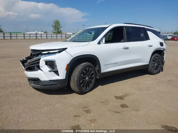 1GNEVGRSXSJ227267 2025 CHEVROLET TRAVERSE - Image 2