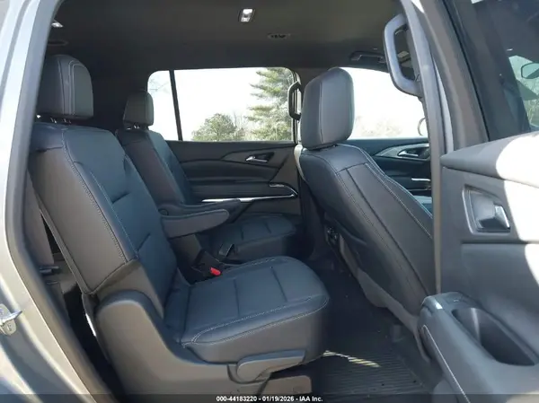 1GNEVGRSXSJ230282 2025 CHEVROLET TRAVERSE - Image 8