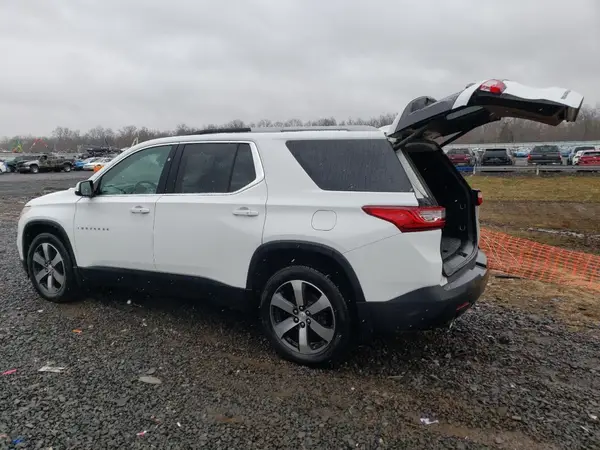 1GNEVHKW0JJ108953 2018 CHEVROLET TRAVERSE - Image 2
