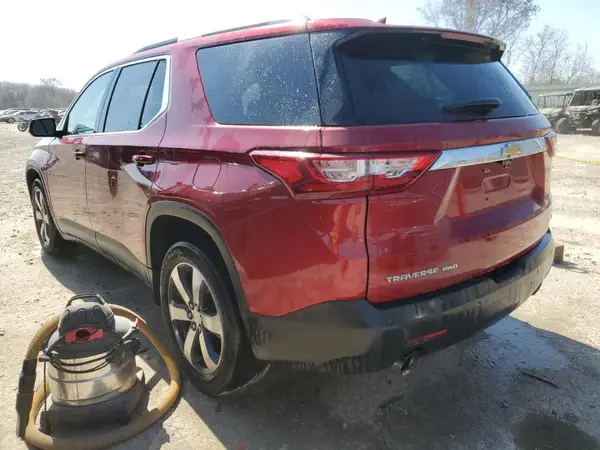 1GNEVHKW0JJ114378 2018 CHEVROLET TRAVERSE - Image 2