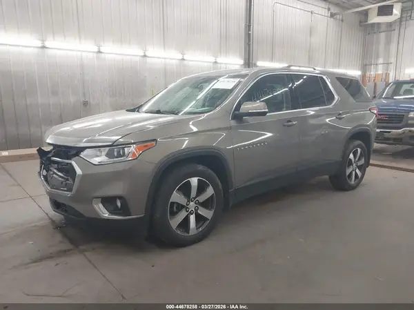 1GNEVHKW0JJ118155 2018 CHEVROLET TRAVERSE - Image 2