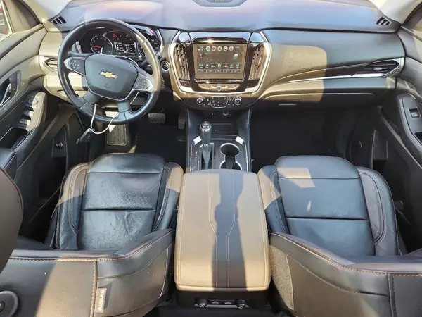 1GNEVHKW0JJ128877 2018 CHEVROLET TRAVERSE - Image 8