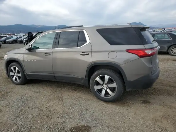 1GNEVHKW0JJ129995 2018 CHEVROLET TRAVERSE - Image 2