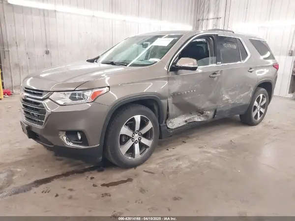 1GNEVHKW0JJ166321 2018 CHEVROLET TRAVERSE - Image 2