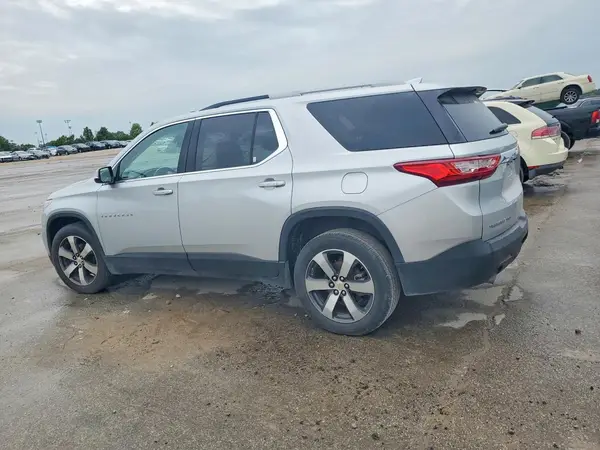 1GNEVHKW0JJ244175 2018 CHEVROLET TRAVERSE - Image 2