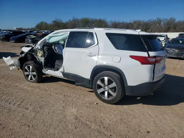 1GNEVHKW0JJ259999 2018 CHEVROLET TRAVERSE - Image 2
