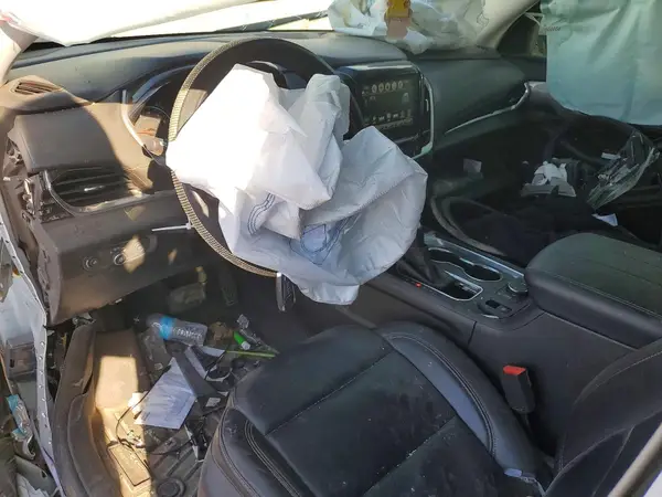 1GNEVHKW0JJ259999 2018 CHEVROLET TRAVERSE - Image 8
