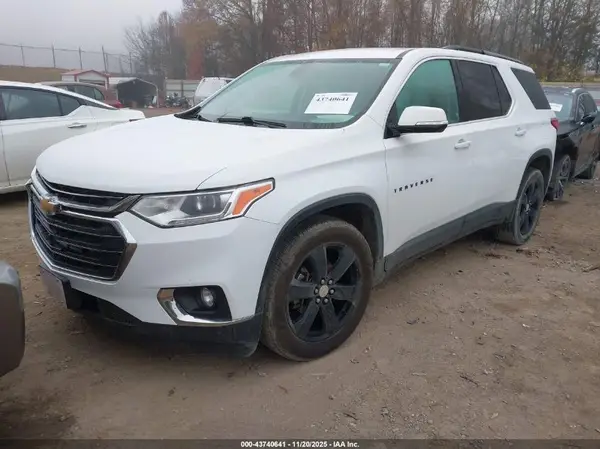 1GNEVHKW0KJ291661 2019 CHEVROLET TRAVERSE - Image 2