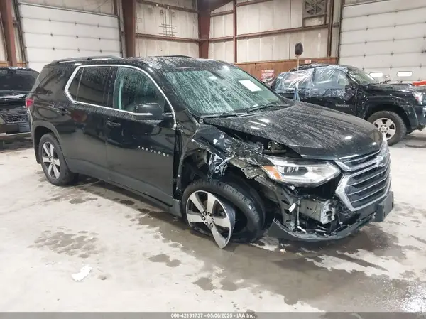 1GNEVHKW0LJ247077 2020 CHEVROLET TRAVERSE - Image 1