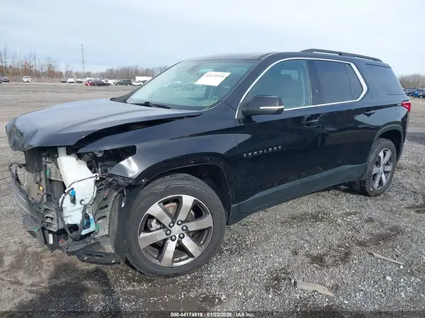 1GNEVHKW0MJ217630 2021 CHEVROLET TRAVERSE - Image 2