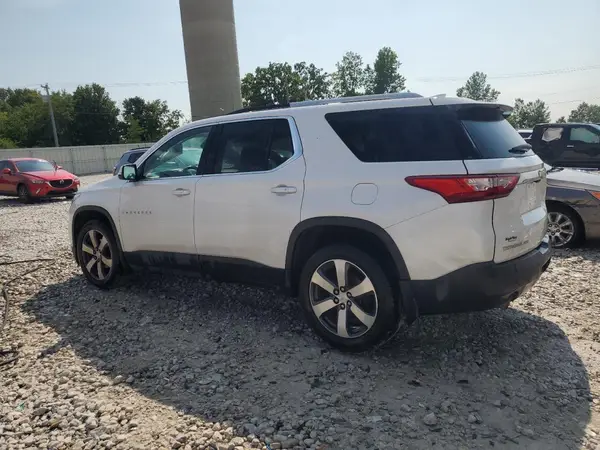 1GNEVHKW1JJ127236 2018 CHEVROLET TRAVERSE - Image 2