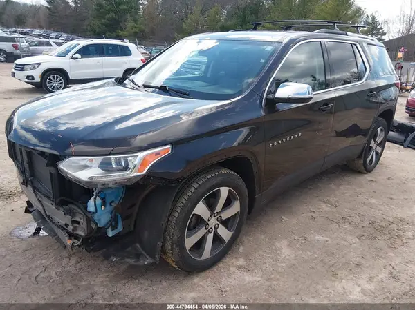 1GNEVHKW1JJ157773 2018 CHEVROLET TRAVERSE - Image 2