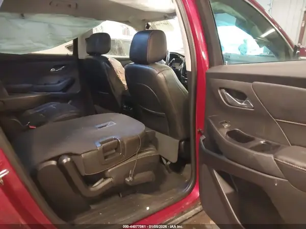 1GNEVHKW1JJ201318 2018 CHEVROLET TRAVERSE - Image 8