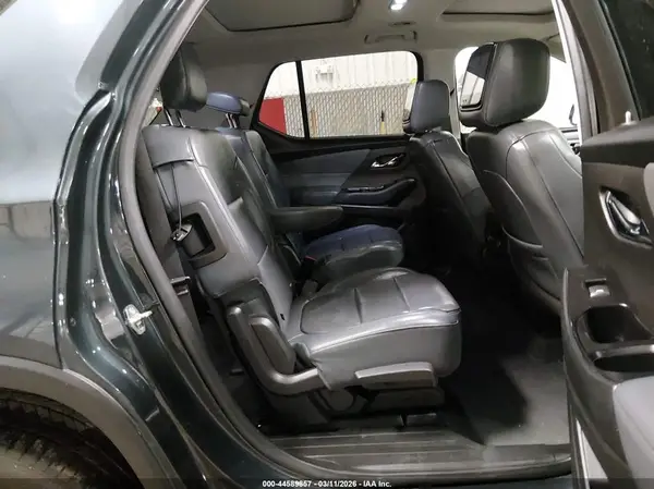 1GNEVHKW1JJ239048 2018 CHEVROLET TRAVERSE - Image 8