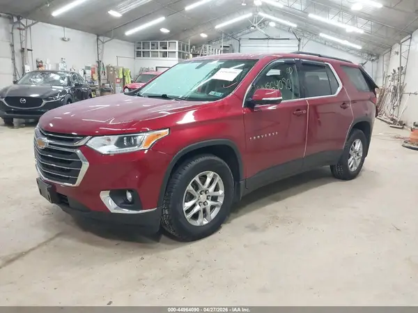 1GNEVHKW1KJ131613 2019 CHEVROLET TRAVERSE - Image 2