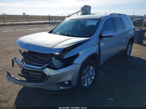 1GNEVHKW1KJ164028 2019 CHEVROLET TRAVERSE - Image 2