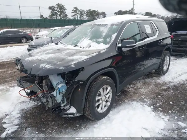 1GNEVHKW1KJ173151 2019 CHEVROLET TRAVERSE - Image 2