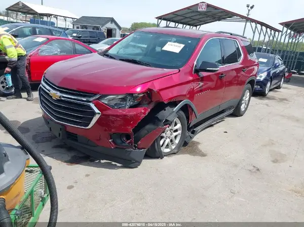 1GNEVHKW1KJ193996 2019 CHEVROLET TRAVERSE - Image 2