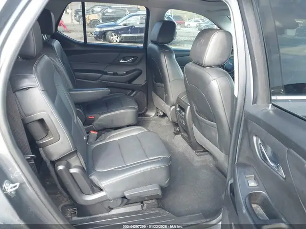 1GNEVHKW1KJ309715 2019 CHEVROLET TRAVERSE - Image 8