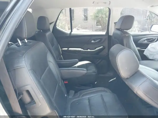 1GNEVHKW1LJ107474 2020 CHEVROLET TRAVERSE - Image 8