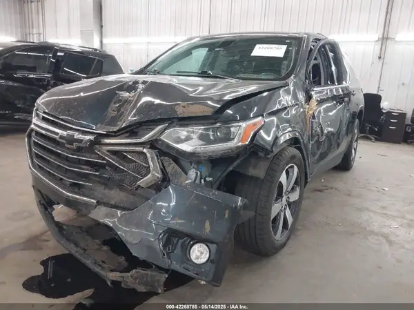1GNEVHKW1MJ124681 2021 CHEVROLET TRAVERSE - Image 2