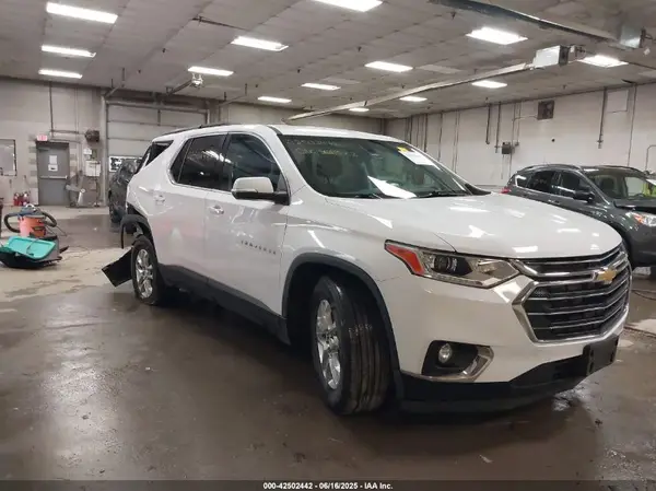 1GNEVHKW1MJ270210 2021 CHEVROLET TRAVERSE - Image 1