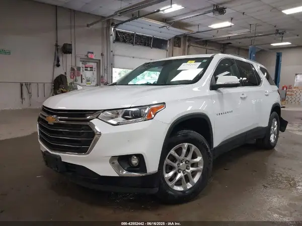 1GNEVHKW1MJ270210 2021 CHEVROLET TRAVERSE - Image 2