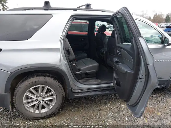 1GNEVHKW1PJ169902 2023 CHEVROLET TRAVERSE - Image 8