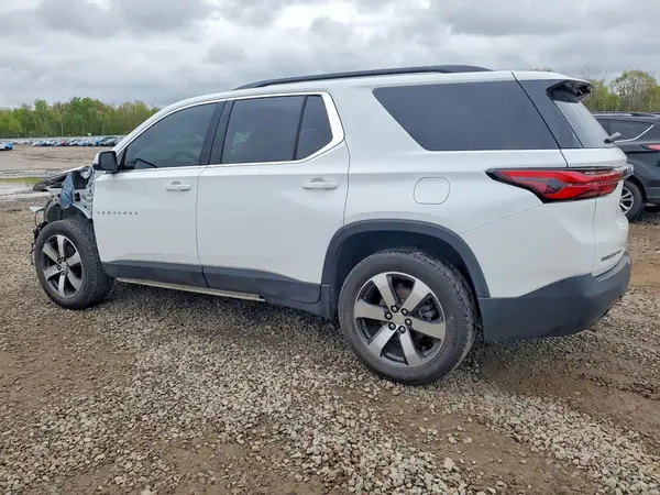 1GNEVHKW1PJ244842 2023 CHEVROLET TRAVERSE - Image 2