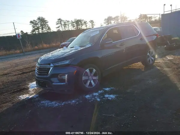 1GNEVHKW1PJ273127 2023 CHEVROLET TRAVERSE - Image 2